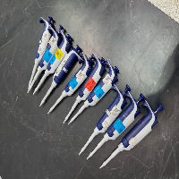 Rainin Pipet-lite XLS Single Channel Pipettes - Quantity 10 image 0